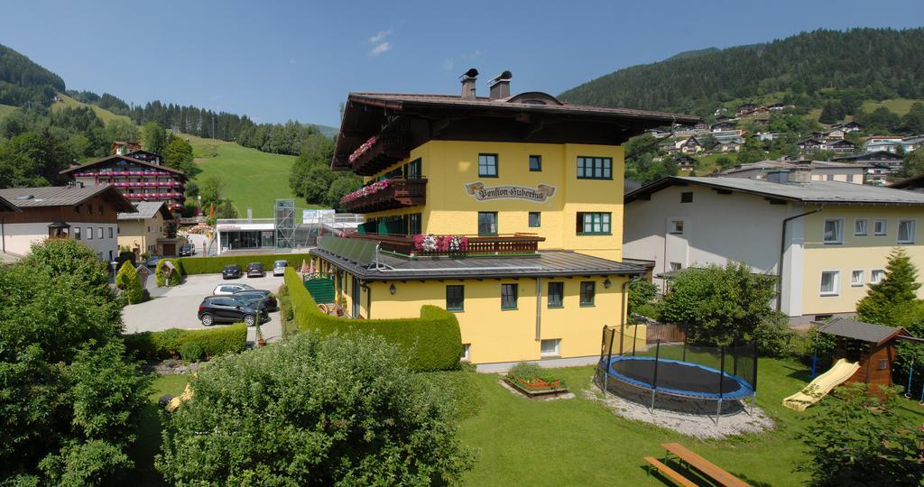 Hotel Pension Hubertus Zell am See Luaran gambar