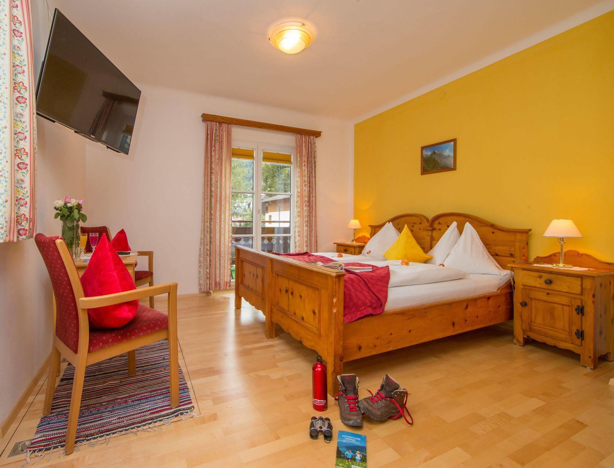 Hotel Pension Hubertus Zell am See Luaran gambar